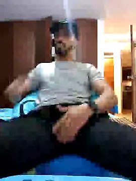 Snapshot of MAXIMUS_MASTE3 chatting on 02/09/25, 11:25 MAXIMUS MASTE3 online show from 02/09/25, 11:25