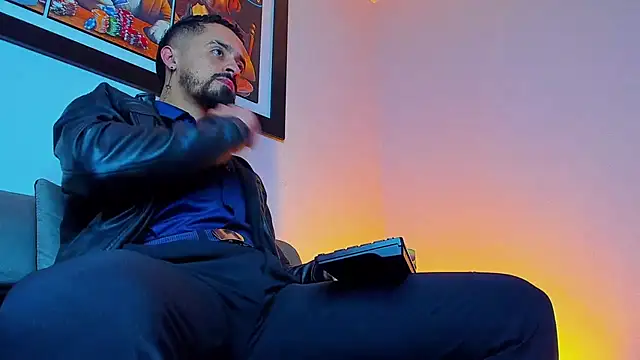 Snapshot of MAXIMUS_MASTE3 chatting on 09/08/25, 09:36 MAXIMUS MASTE3 online show from 09/08/25, 09:36