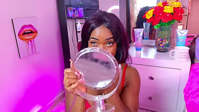 SarahBrunet online show from 10/04/25, 12:47