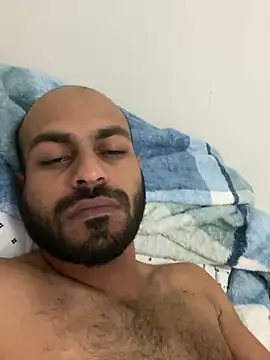 Snapshot of islandvybee55 chatting on 12/20/24, 06:08 islandvybee55 online show from 12/20/24, 06:08