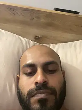 islandvybee55 online show from 04/16/26, 01:01