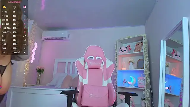 ely cherry18 online show from 12/20/25, 12:51