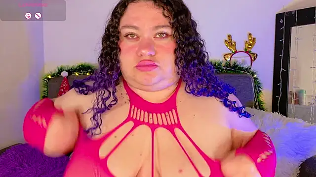 lunitaa0 online show from 12/18/25, 03:01