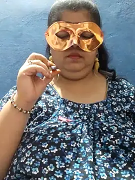 tamilthanushri online show from 02/15/25, 08:33