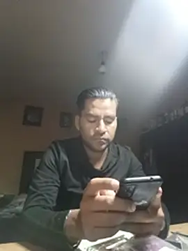 d3lfigarcia online show from 07/30/26, 07:18