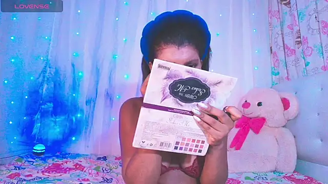 ivonjoness online show from 11/19/25, 02:55