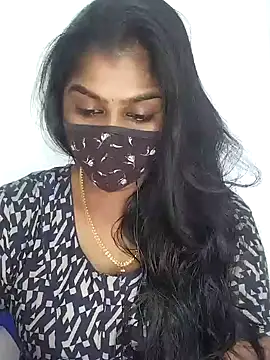 Snapshot of Jasikatamil chatting on 12/15/24, 11:34 Jasikatamil online show from 12/15/24, 11:34