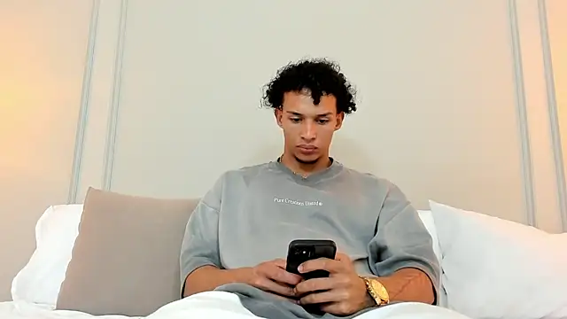 Dominick star online show from 12/27/24, 04:26