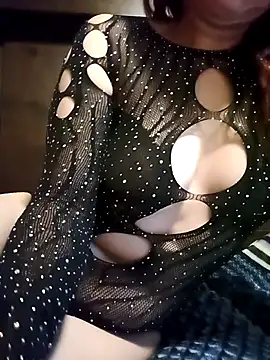 KITTEN-10 online show from 10/24/25, 03:36