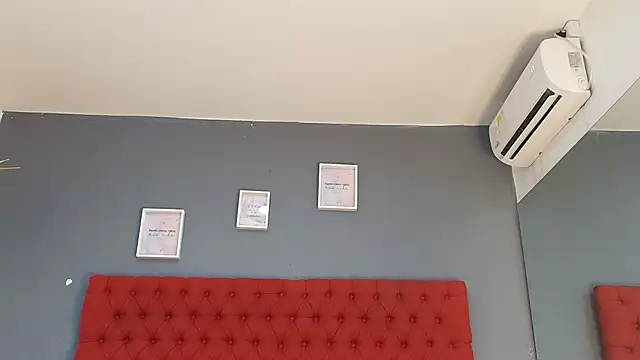 JOCELYN SANTANA1 online show from 11/09/25, 12:14