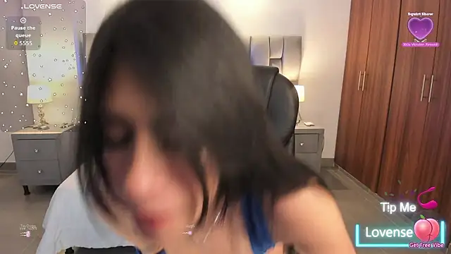 Snapshot of sarita_evanss chatting on 02/12/26, 04:40 sarita evanss online show from 02/12/26, 04:40