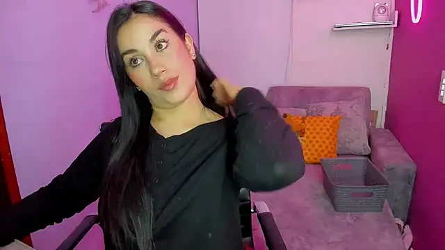  sulmatevans  online show from 12/18/25, 04:40