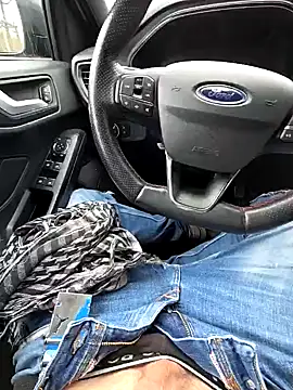 Titanhoott online show from 01/20/25, 12:49