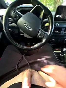 Titanhoott online show from 09/20/25, 09:54