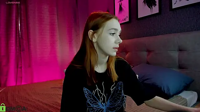 Lesi Moonie01 online show from 04/21/26, 09:26