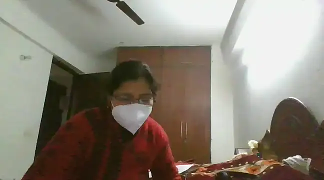 cutiecatty21 online show from 12/19/24, 04:24