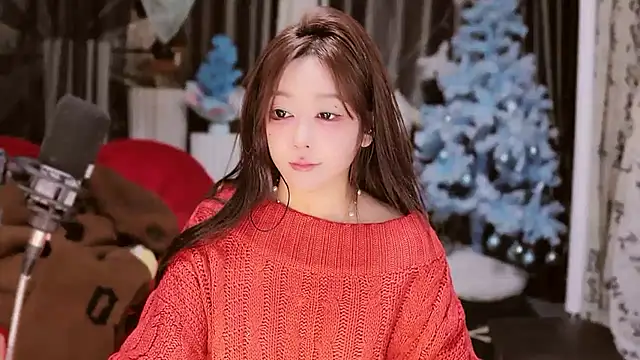 Snapshot of Missy_Nana21 chatting on 12/09/24, 04:37 Missy Nana21 online show from 12/09/24, 04:37