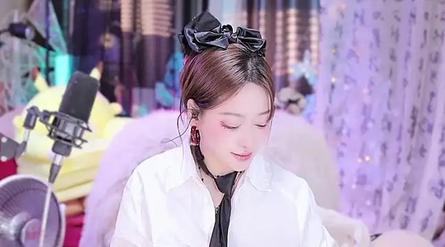 Snapshot of Missy_Nana21 chatting on 01/20/25, 04:34 Missy Nana21 online show from 01/20/25, 04:34