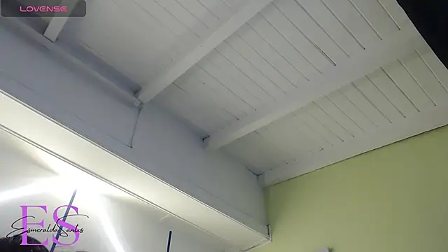 EsmeraldaSantoss online show from 12/22/24, 12:49