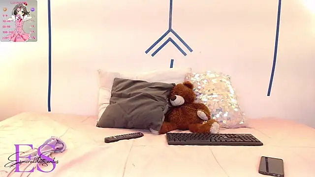 EsmeraldaSantoss online show from 01/08/25, 12:47