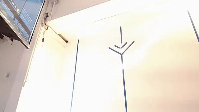 EsmeraldaSantoss online show from 02/05/25, 06:59