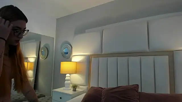 AmbarSantany online show from 01/21/25, 08:11