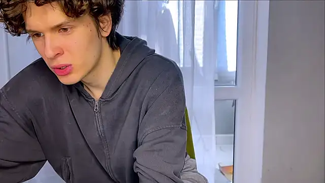 alyx garden online show from 03/21/26, 08:08