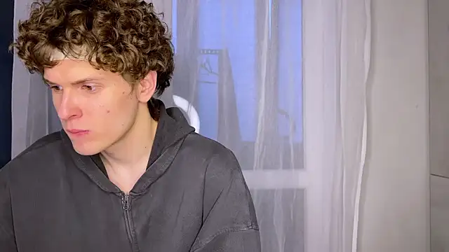 alyx garden online show from 04/03/26, 04:49