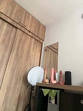 adahara19 online show from 03/31/26, 05:46