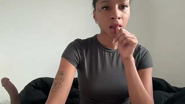 shandiloveslemonss online show from 10/12/25, 12:15