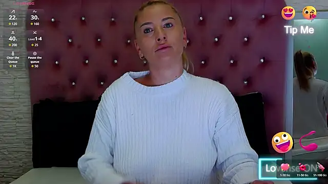 KikiSweet08 online show from 12/14/25, 05:13