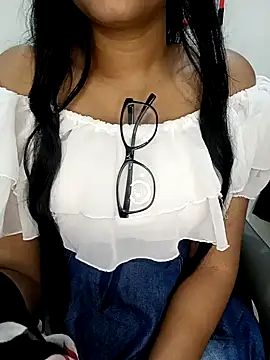 Snapshot of Lovely_mam444 chatting on 12/14/24, 12:55 Lovely mam444 online show from 12/14/24, 12:55