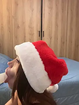 carolynnetrujillo online show from 12/31/24, 04:27