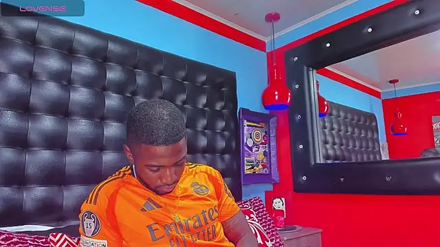 Drake Nassir4 online show from 03/12/25, 09:13