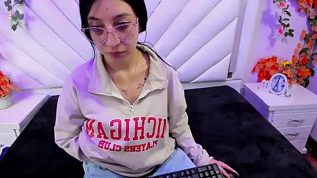 Katty Queen online show from 09/27/25, 07:30