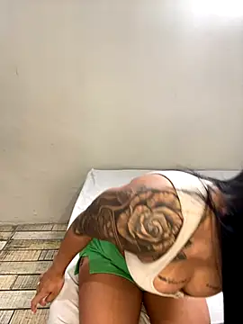 Elamesmamorena online show from 10/30/25, 01:45