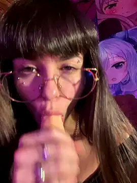 Snapshot of VioletaSubmissive chatting on 12/02/24, 12:19 VioletaSubmissive online show from 12/02/24, 12:19