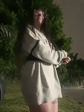 Snapshot of VioletaSubmissive chatting on 02/15/25, 02:15 VioletaSubmissive online show from 02/15/25, 02:15