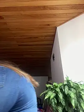 Snapshot of VioletaSubmissive chatting on 02/16/25, 08:22 VioletaSubmissive online show from 02/16/25, 08:22