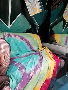 Boo-boo kittyfux online show from 09/09/25, 04:39