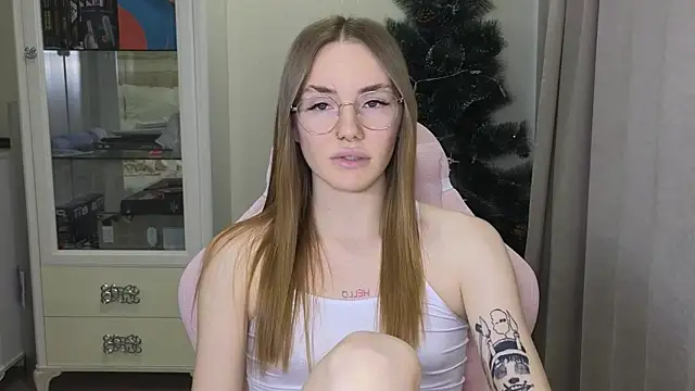 littlevildevil online show from 01/06/25, 11:51