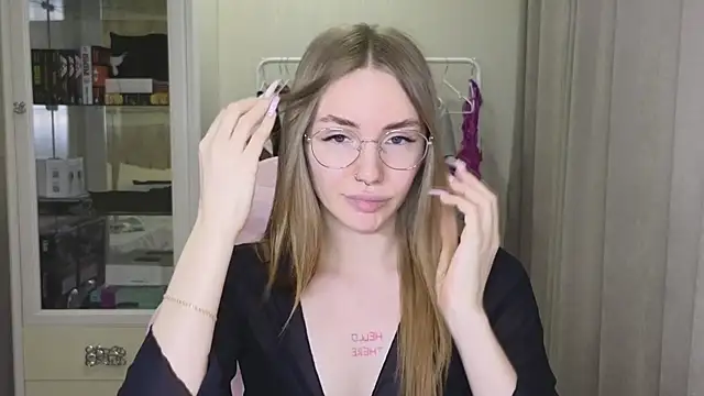 littlevildevil online show from 01/29/25, 11:30