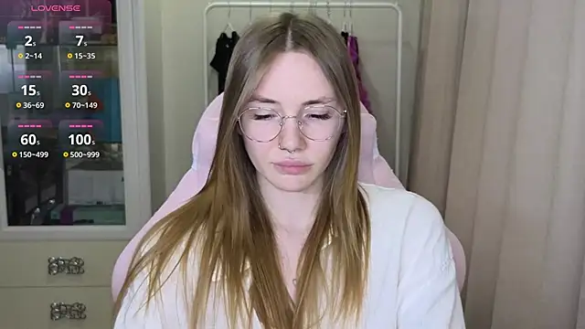 littlevildevil online show from 03/14/25, 11:12