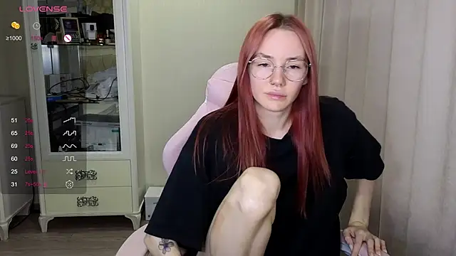 littlevildevil online show from 10/26/25, 10:43