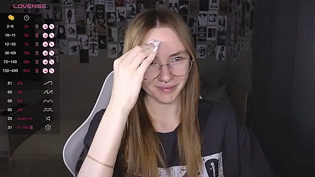 littlevildevil online show from 03/16/26, 11:03