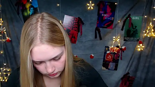 MademoiselleCl online show from 12/13/25, 08:04