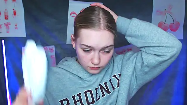 MademoiselleCl online show from 02/07/26, 07:23