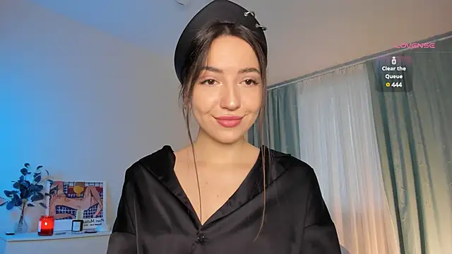 Oh My Dianee online show from 01/10/25, 11:00