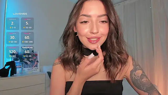 Oh My Dianee online show from 09/24/25, 07:33