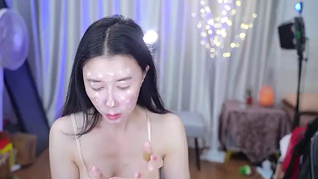 nono babyy online show from 12/23/25, 01:36